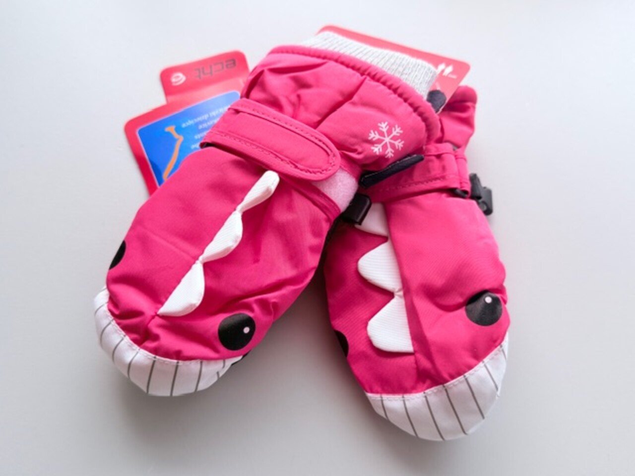 Žieminės pirštinės koralinės ,,Ryklys"