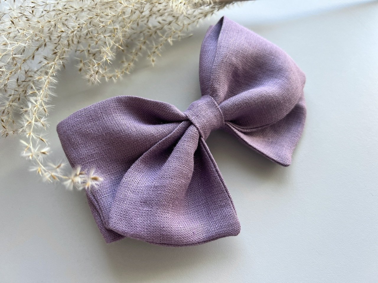 Violetinis lininis plaukų kaspinas