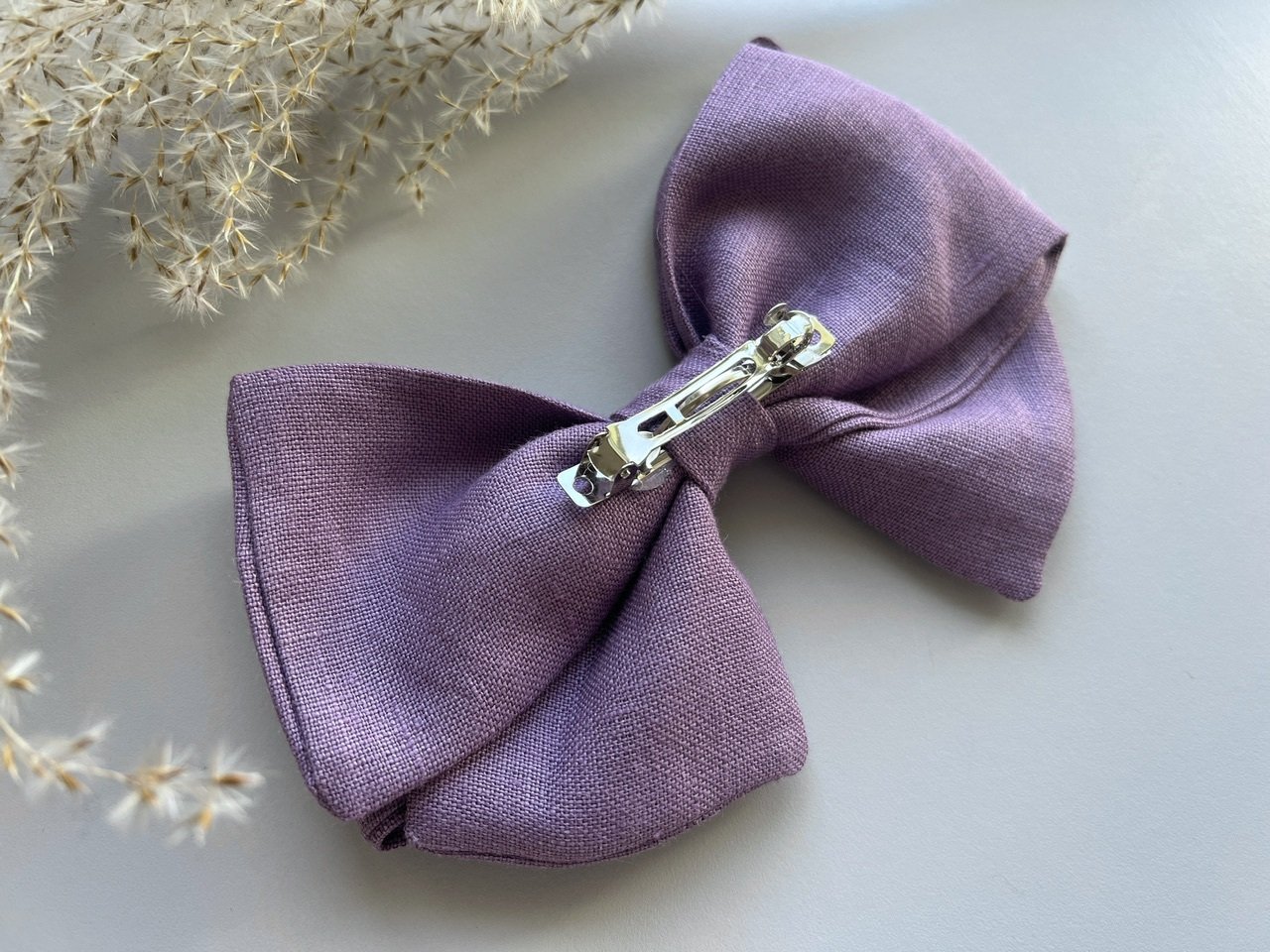 Violetinis lininis plaukų kaspinas