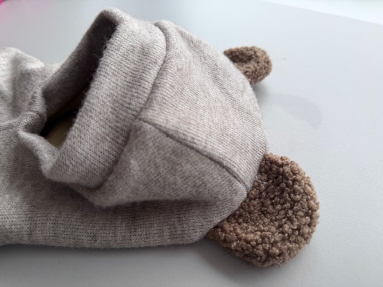 Megztas žiemos šalmukas su bear ausytėm  ,,Melanžo ruda" 2