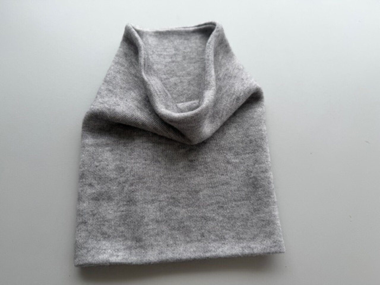 Žieminė kaklo mova ,,Pilka” 1