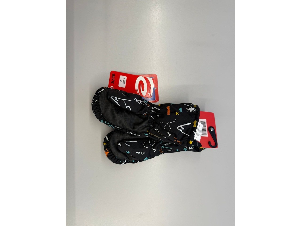 Neperšlampamos pirštinės ,,Juoda" 2