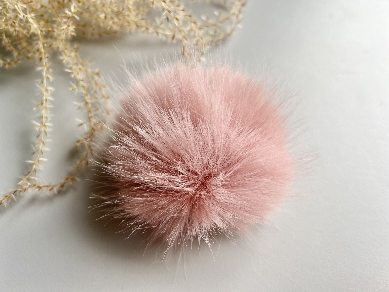 Rožininis  bumbulas 8 cm