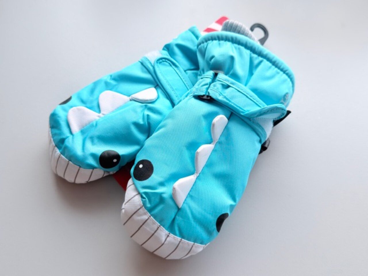 Žieminės pirštinės turkio ,,Ryklys"