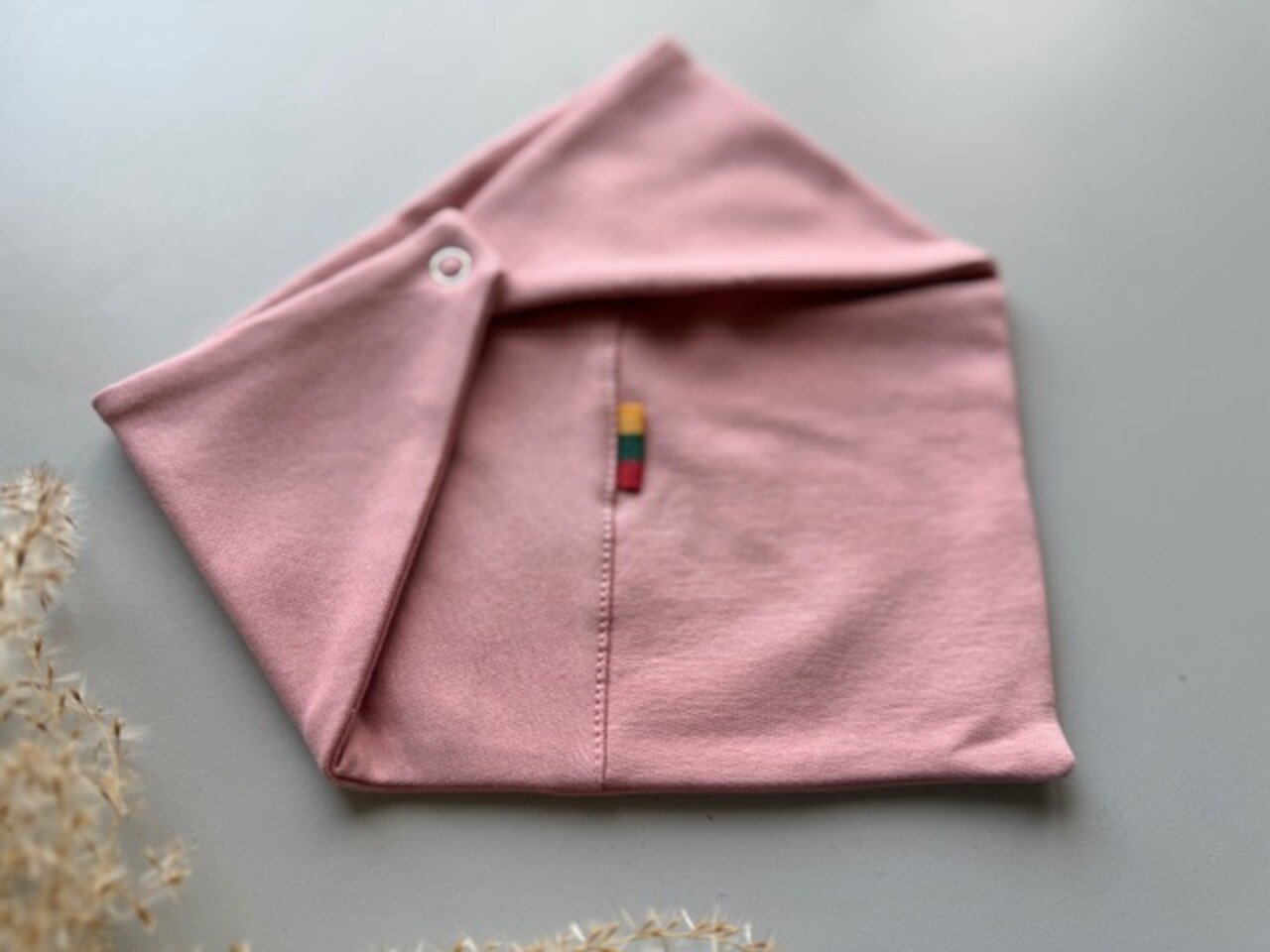 Kaklaskarių rinkinys ,, Taškeliai” 1