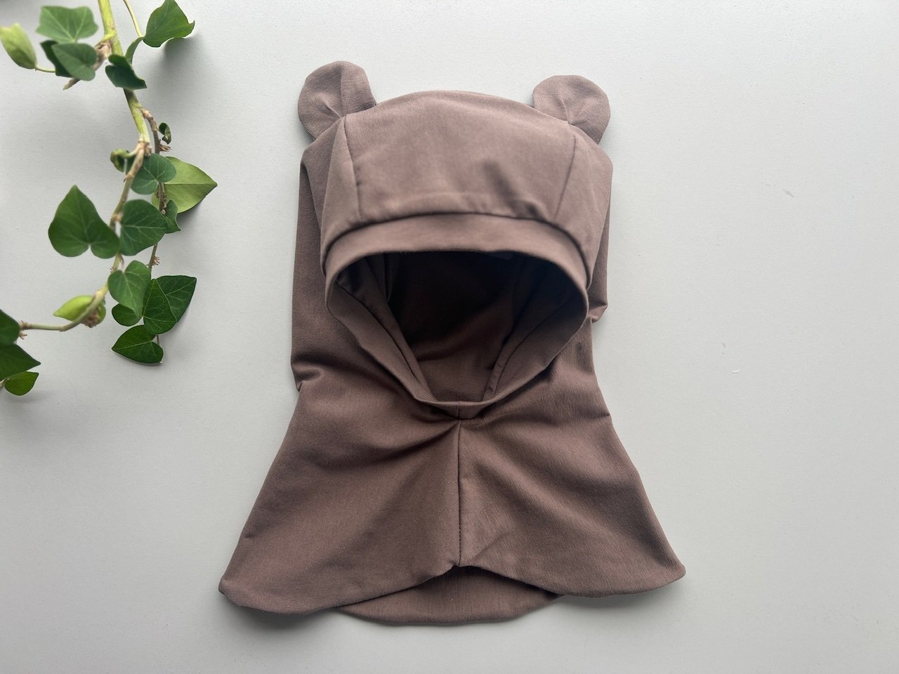 50-52 cm Plonas šalmukas ,,Ruda"
