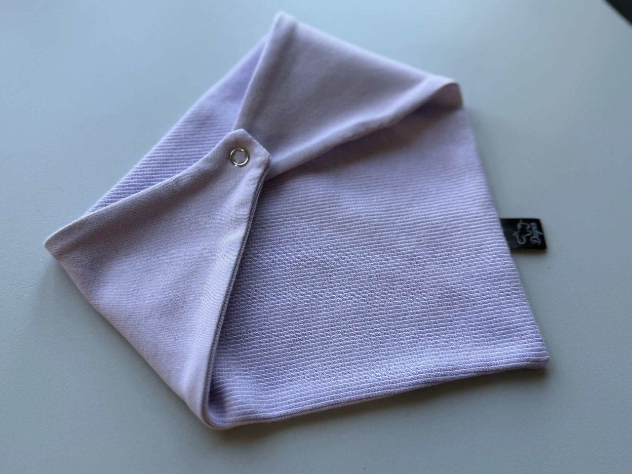 Rib kaklaskarė ,,Lilac"